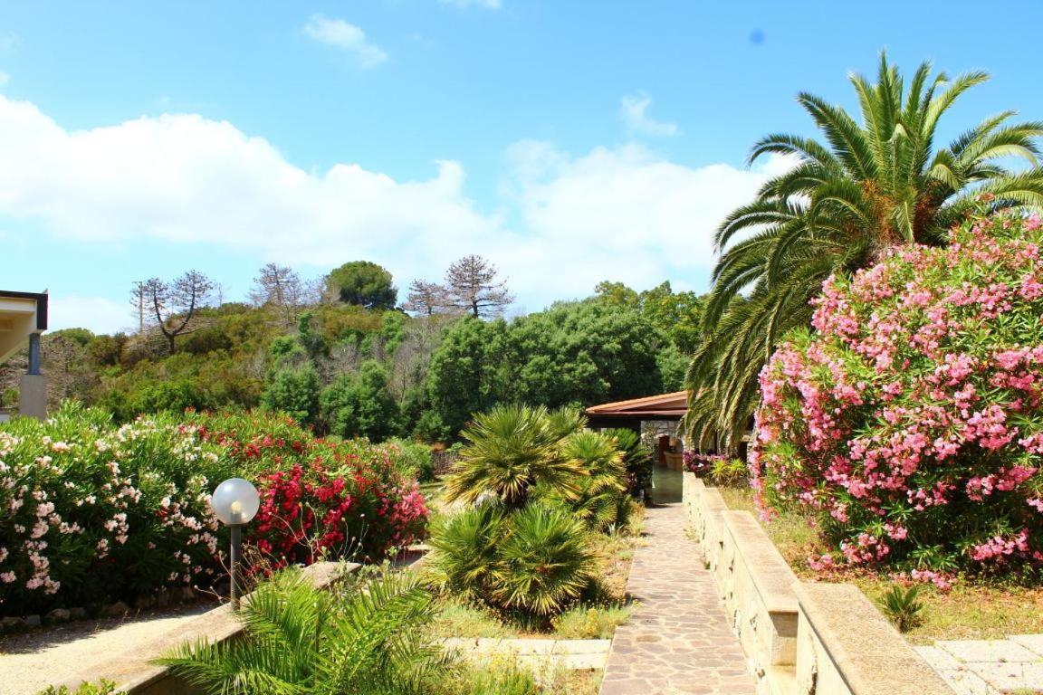Residence Les Oliviers Porto Azzurro Exterior foto